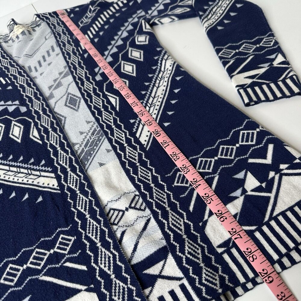 Pink Republic Cardigan Sweater Sz M Blue Long Sleeve Southwest Aztec Print - Picture 8 of 15